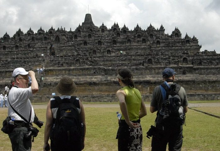 Borobudur Tour with Driver