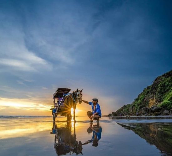 Parangtris Beach